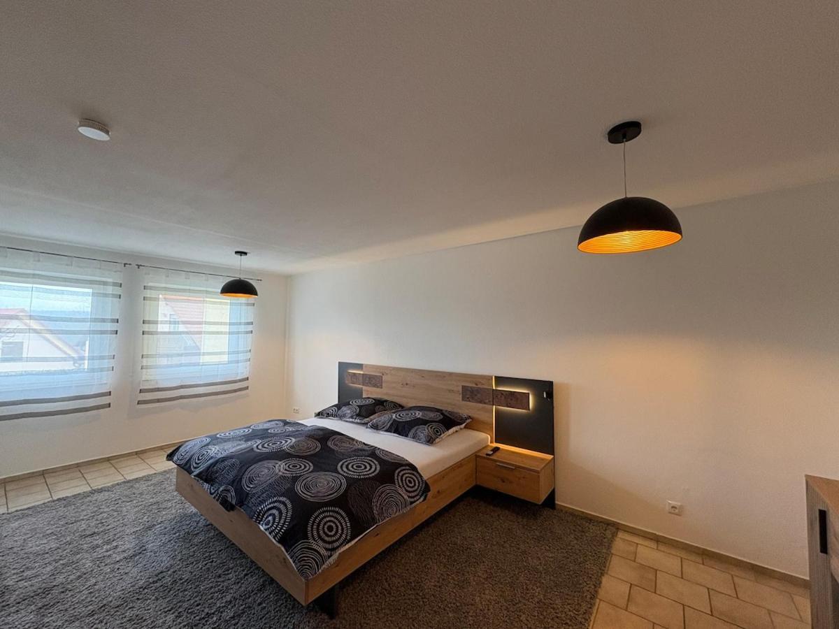 Modernes Serviced - Franken Idyll Appartamento Pfofeld